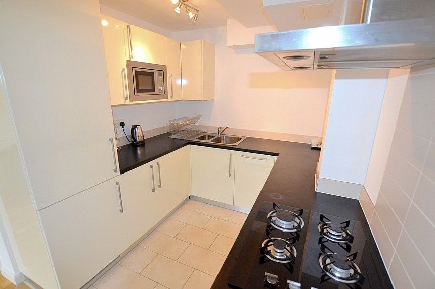 Property photo 3 of 9