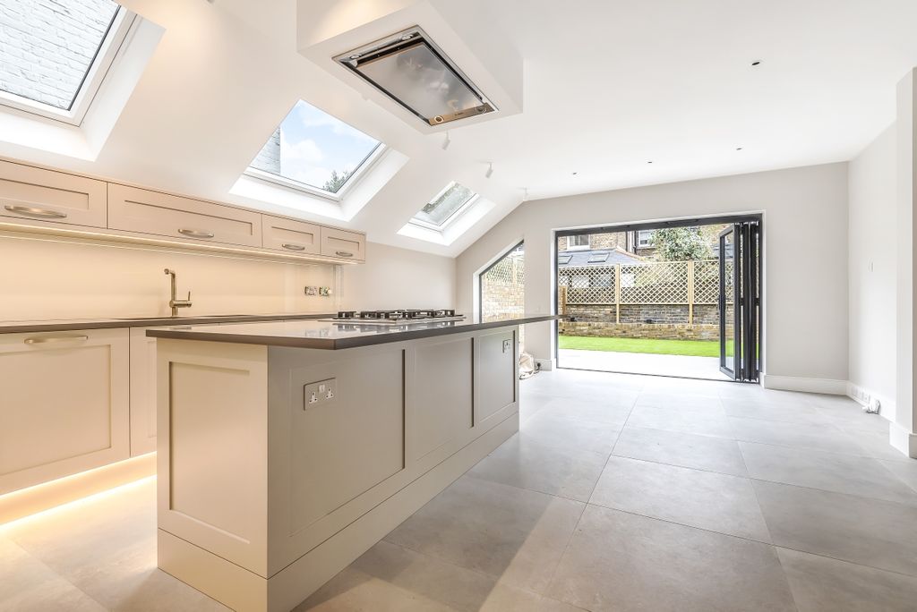 Property photo 1 of 13 538322 (5)c