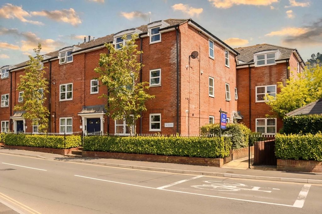 Property photo 1 of 4