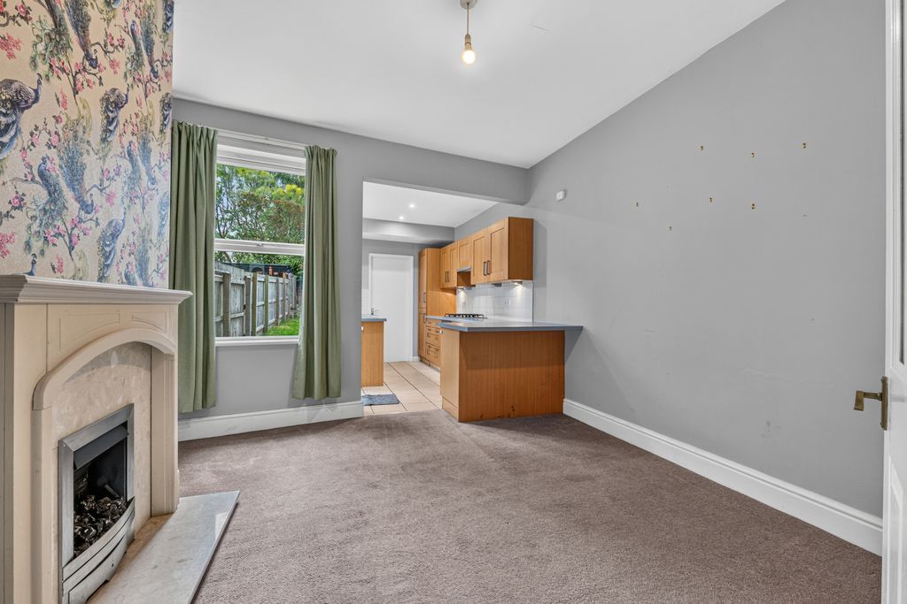 Property photo 3 of 13 Photo 3