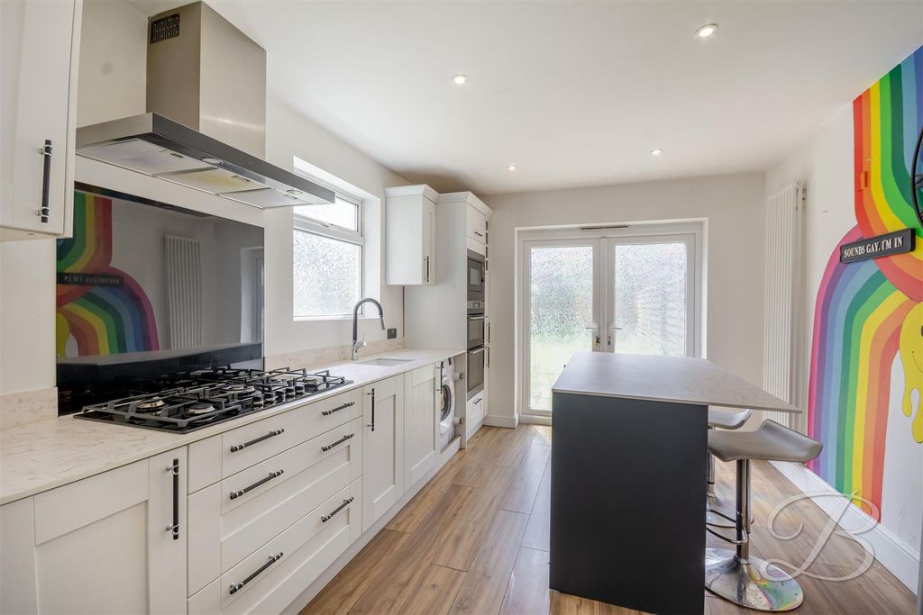 Property photo 2 of 27 Ccltd-7.Jpg