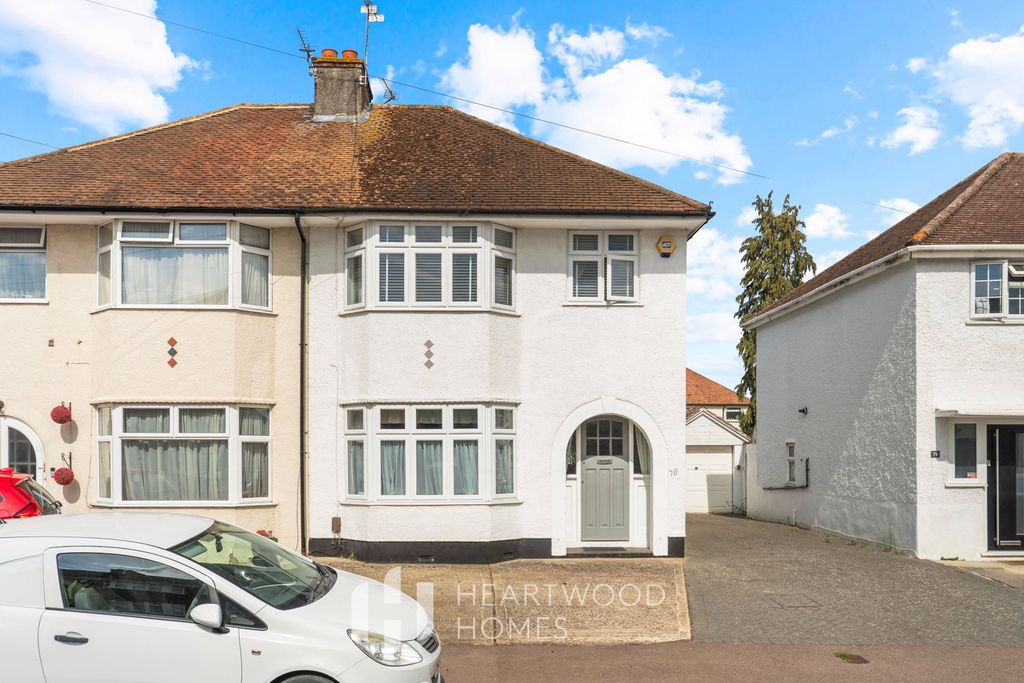 Property photo 1 of 17