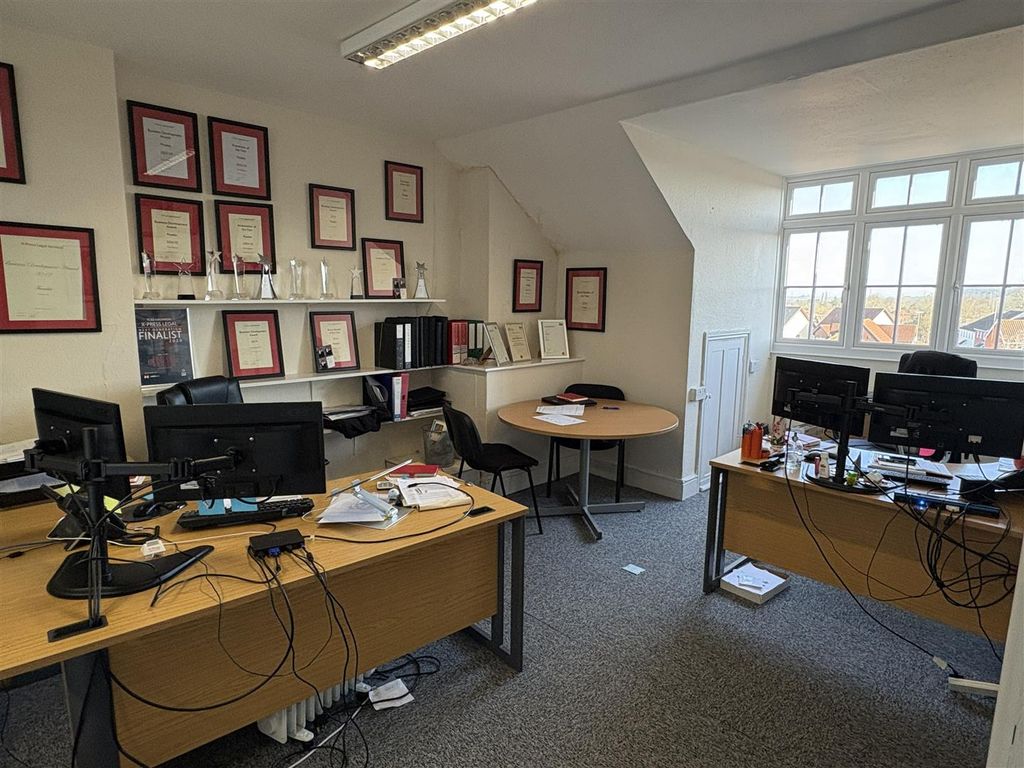 Property photo 3 of 19 Img_5005.Jpg