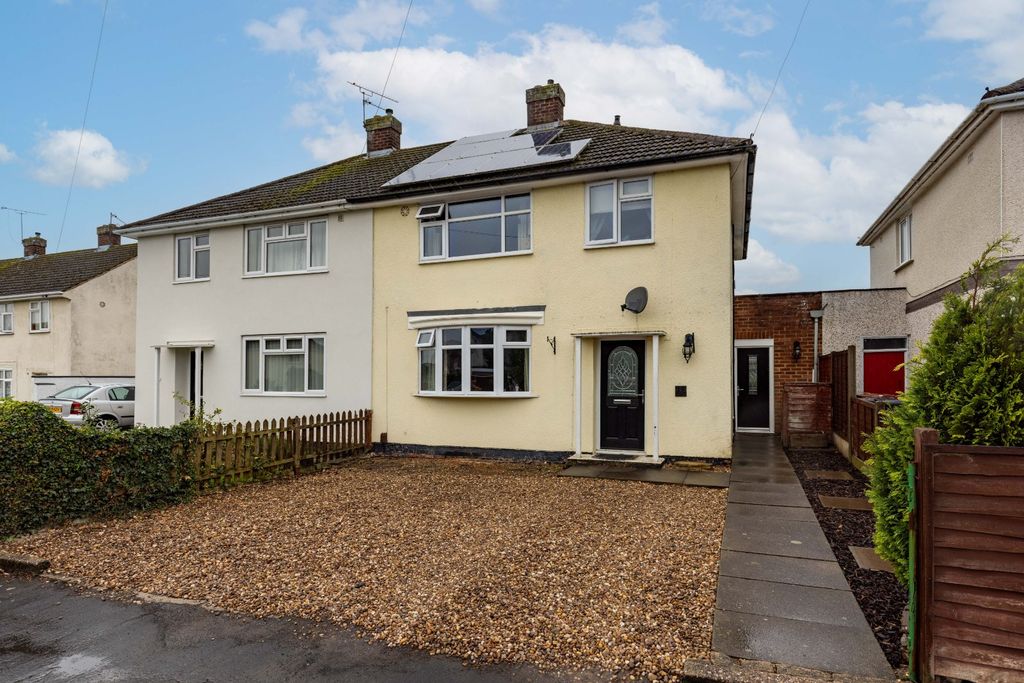 Property photo 1 of 20 Front