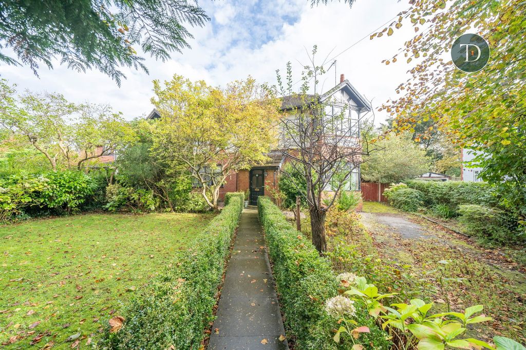 Property photo 1 of 39