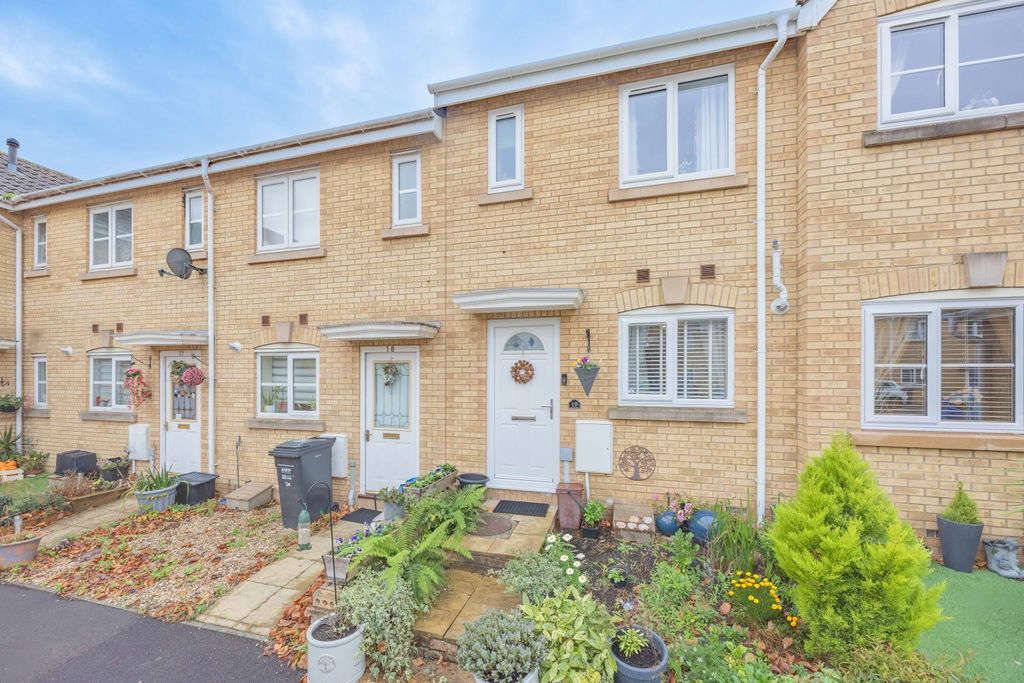 Property photo 1 of 15 Ewemove Taunton Cheddon Mews (9)