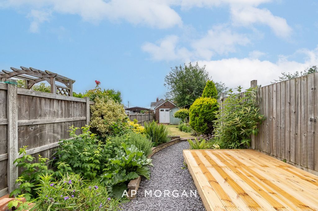 Property photo 2 of 11 Picture No. 08