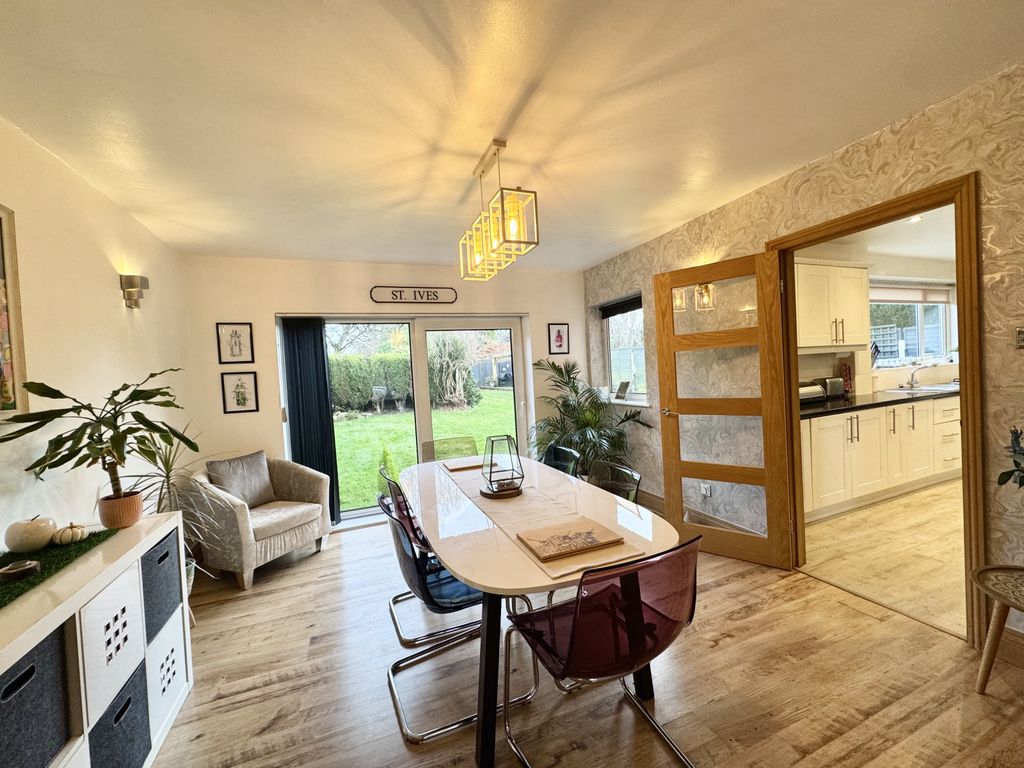 Property photo 2 of 16 Gallery