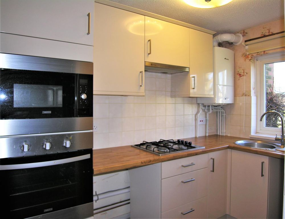 Property photo 2 of 7