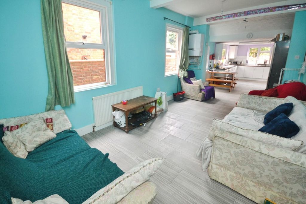 Property photo 2 of 11 B039B011-Dsc_0032.Jpg