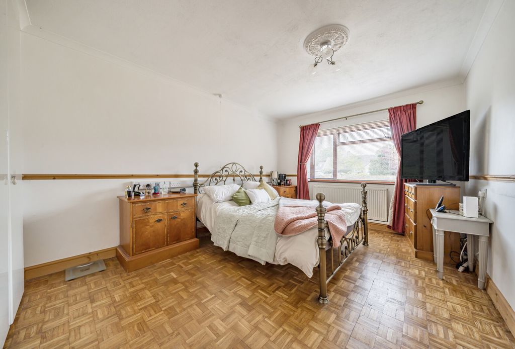 Property photo 3 of 10 1343381-12-68B193...
