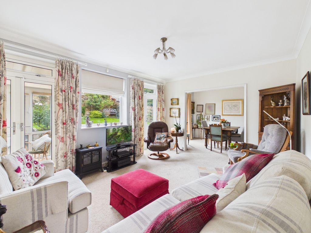 Property photo 2 of 20 Pytchley Drive