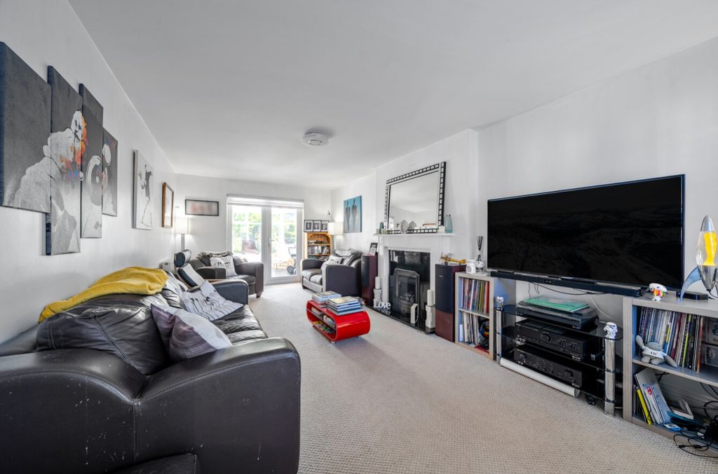 Property photo 2 of 25 1450711-14-69F2A3Ea56Ab6