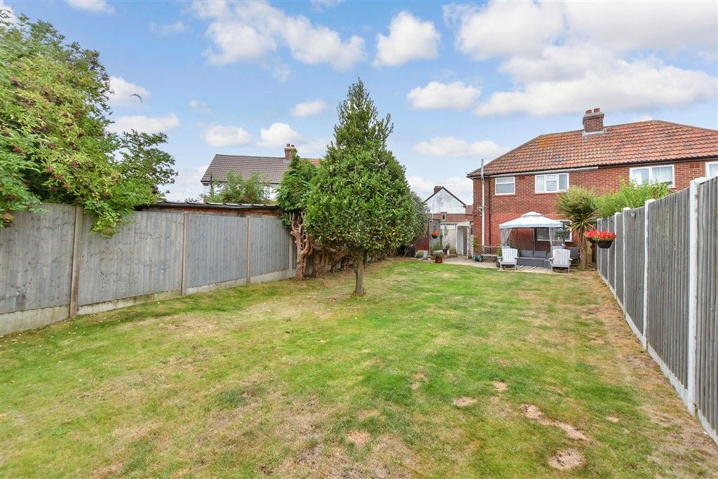 Property photo 1 of 10 Rear Garden