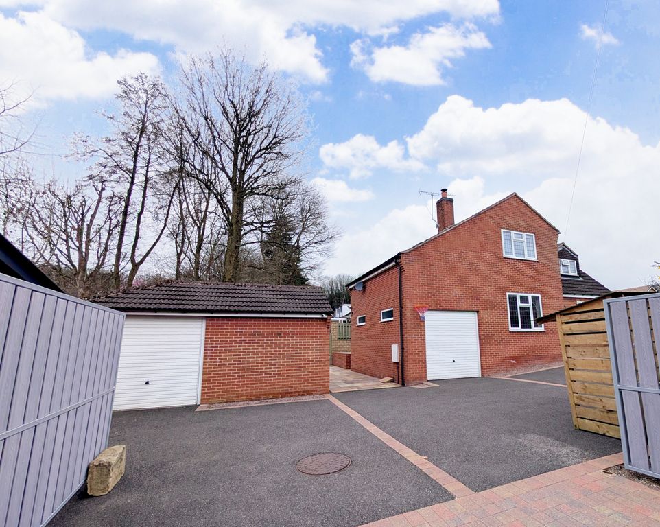 Property photo 2 of 17 Image