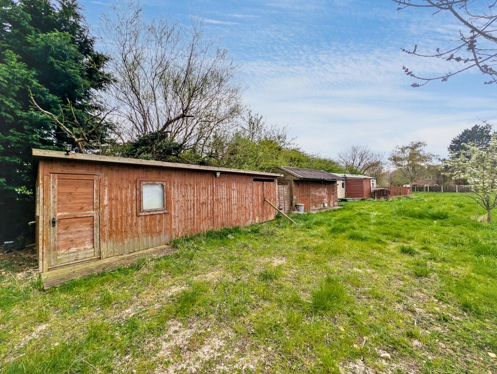 Property photo 3 of 19 Photo 3