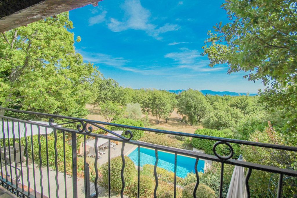 Property photo 3 of 21