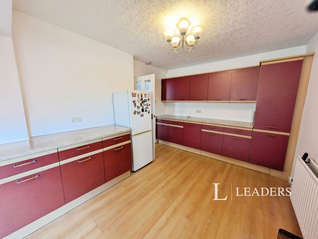 Property photo 3 of 26 Pbox-Img.Jpg