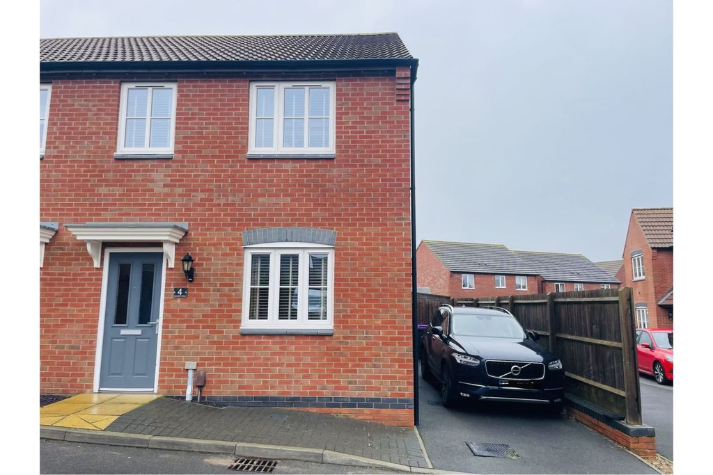 Property photo 1 of 13