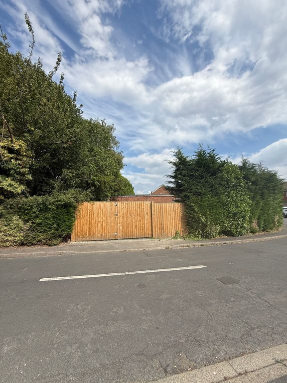 Property photo 1 of 10