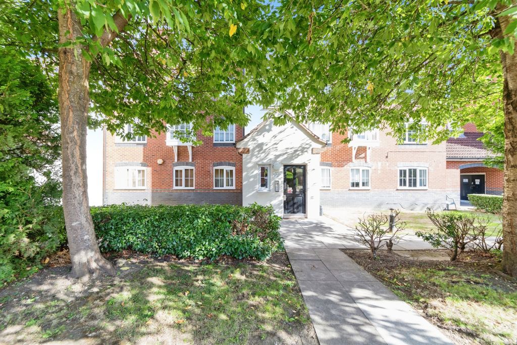 Property photo 1 of 15
