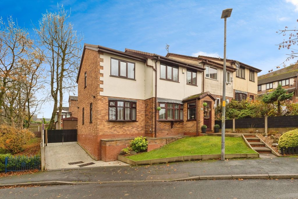 Property photo 1 of 17 Photo