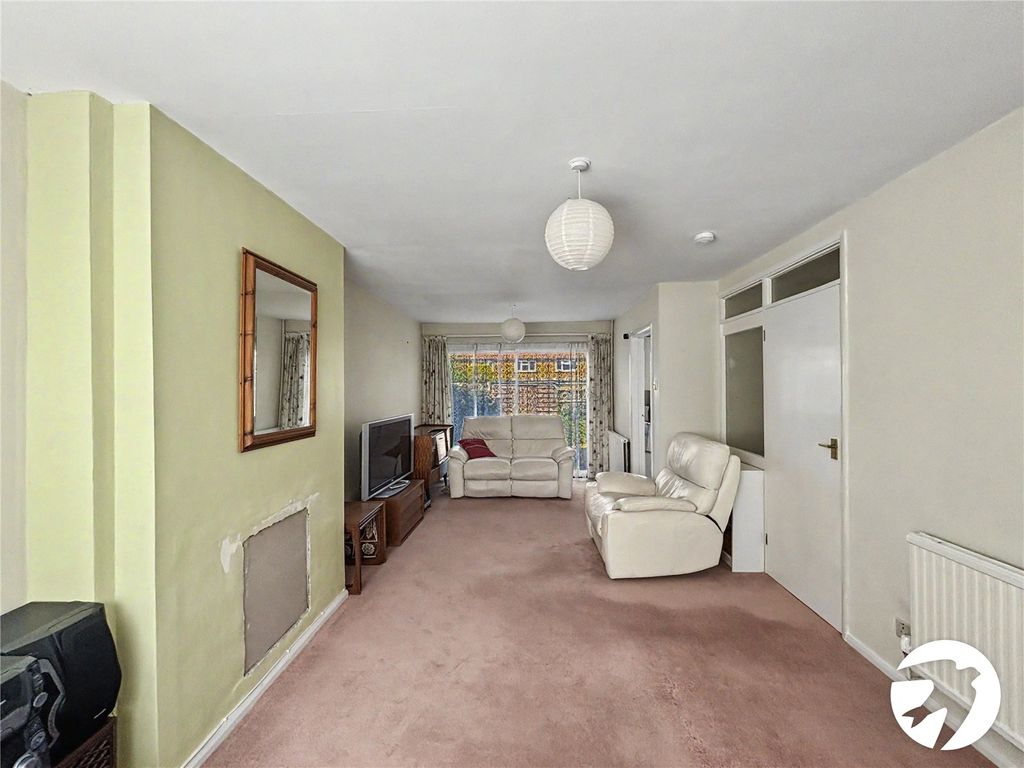Property photo 2 of 14 Picture No. 12