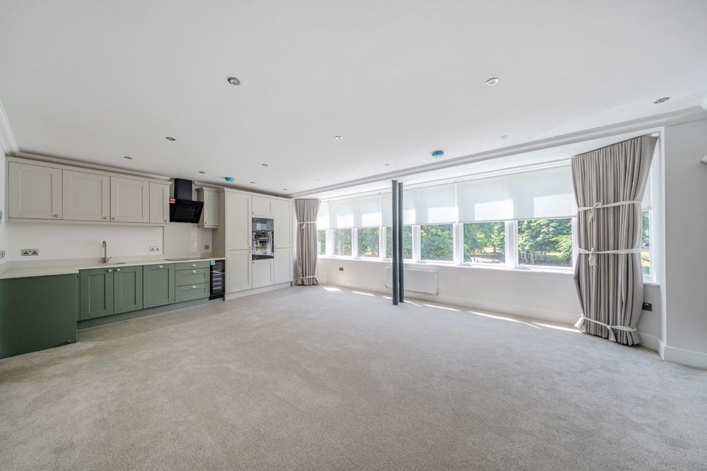 Property photo 2 of 12 Picture No. 07