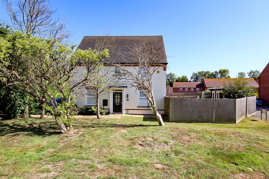 Property photo 1 of 13 Front