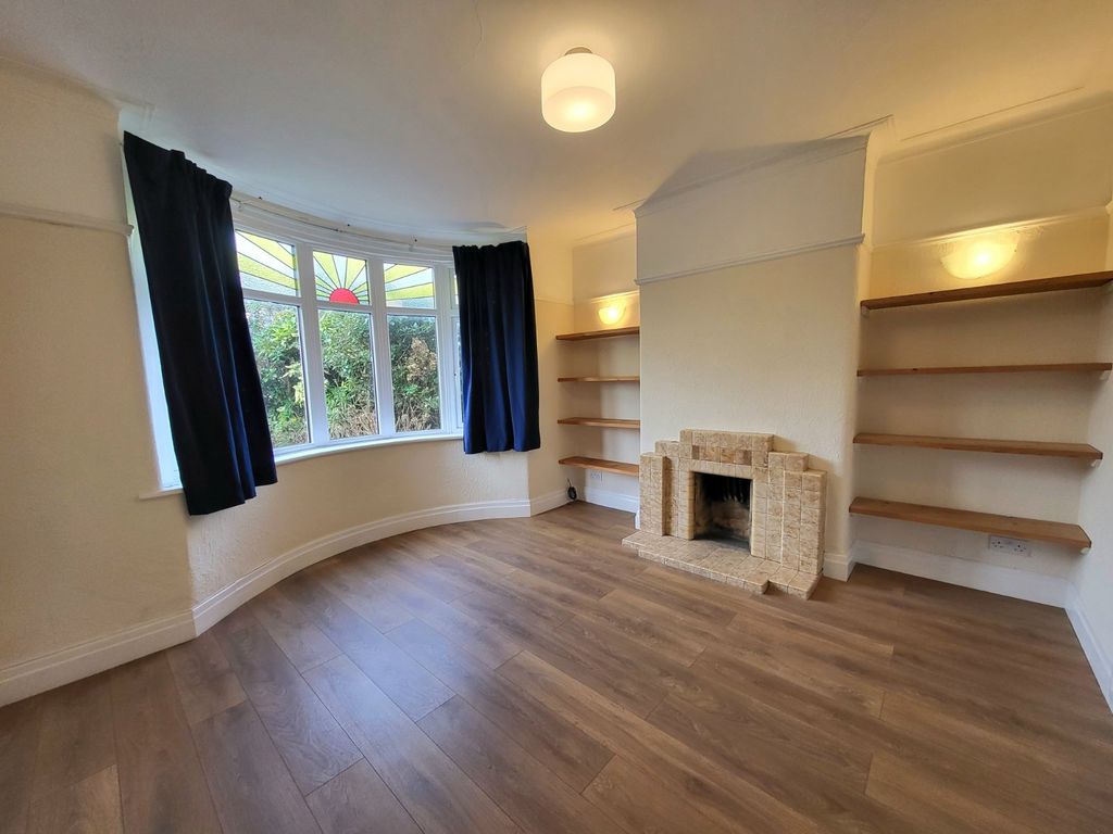 Property photo 2 of 15 Living Room