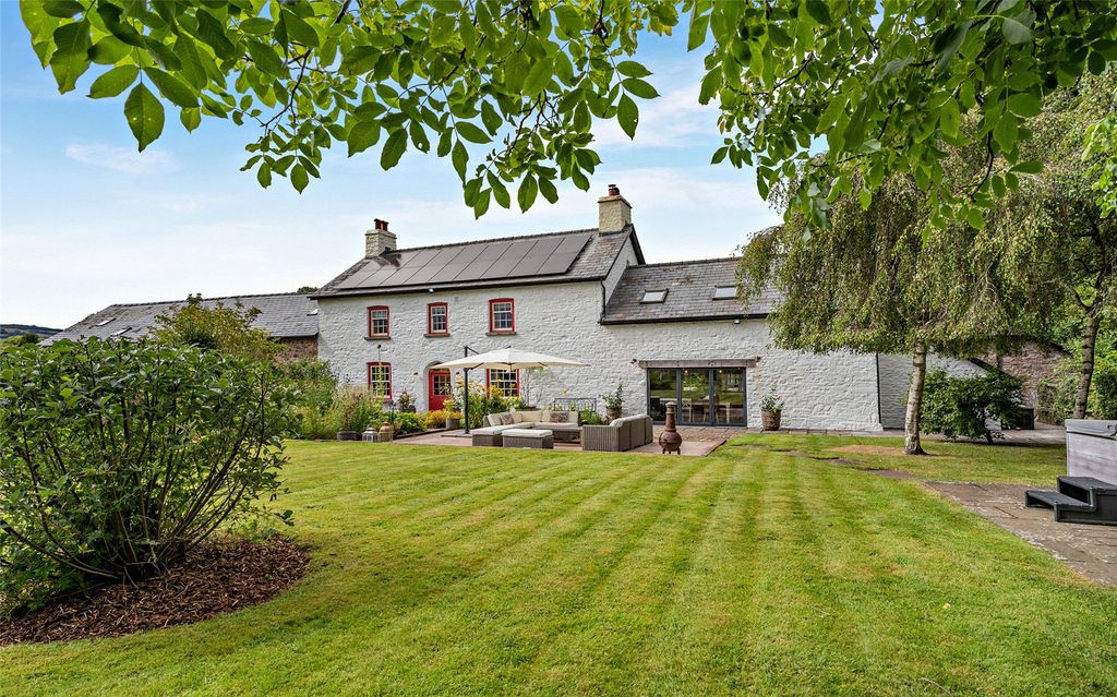 Property photo 1 of 32 Picture No. 32