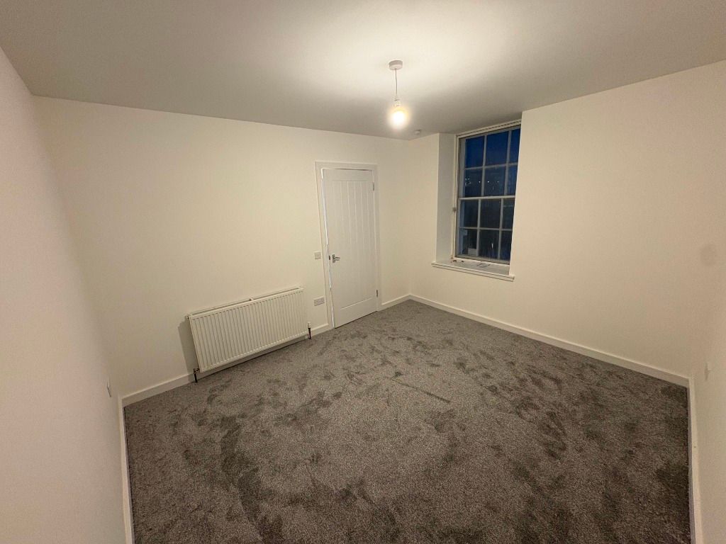 Property photo 3 of 10 Photo 3