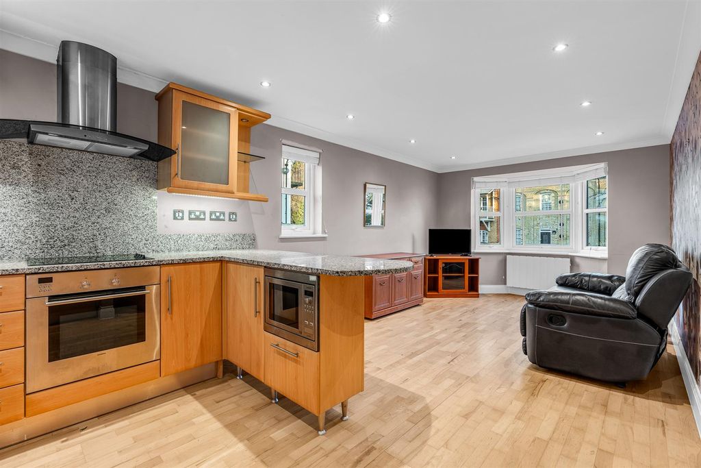 Property photo 2 of 11 Internal-7.Jpg