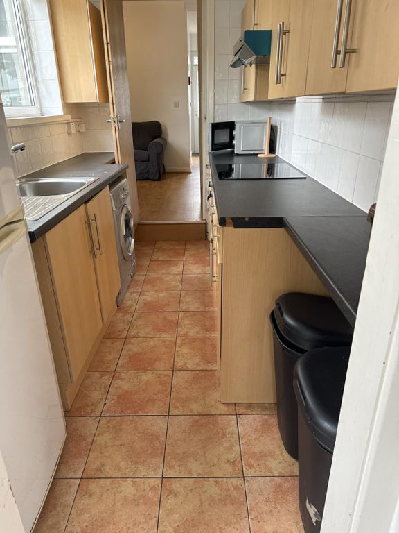 Property photo 2 of 9 Gallery