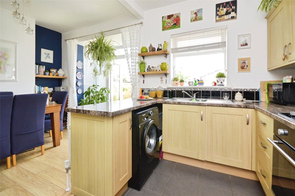 Property photo 2 of 15 Picture No. 03