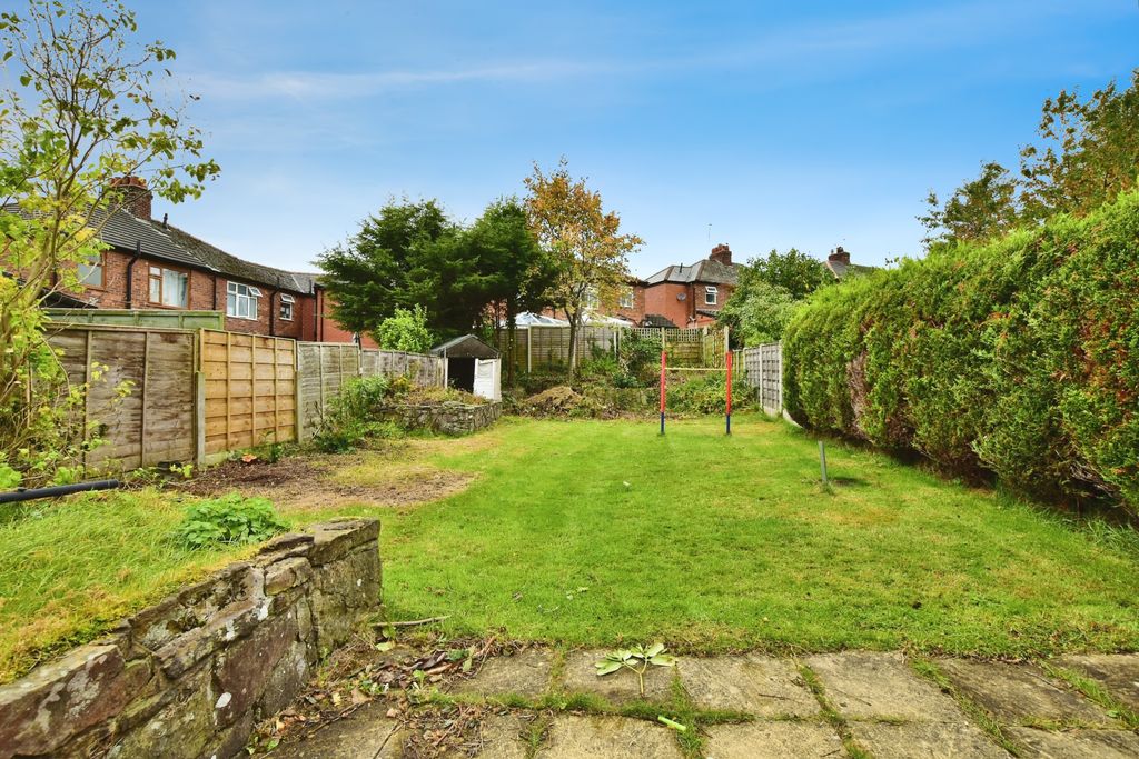 Property photo 3 of 20 Outside