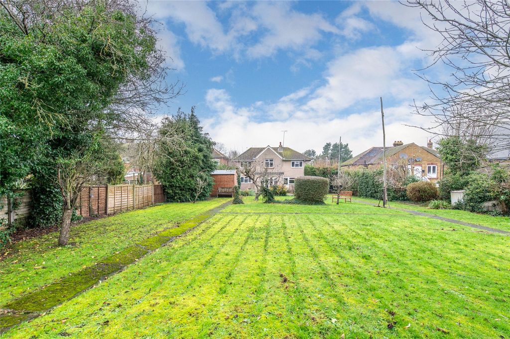 Property photo 2 of 31 Picture No. 32