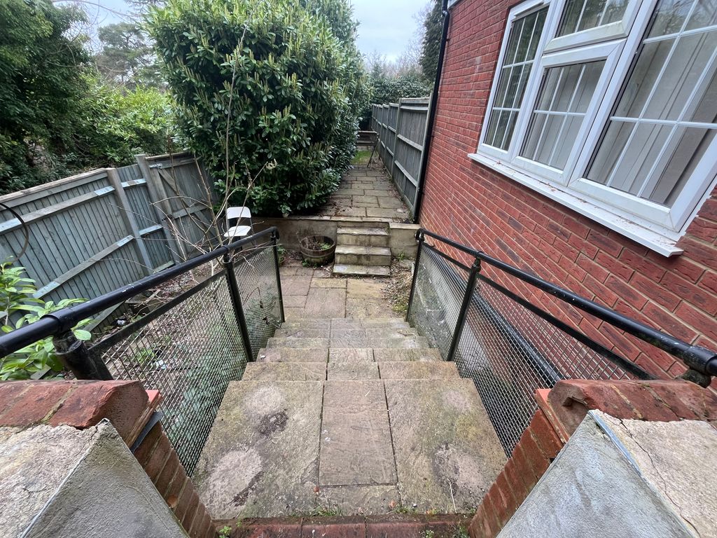 Property photo 3 of 16 Img_2595