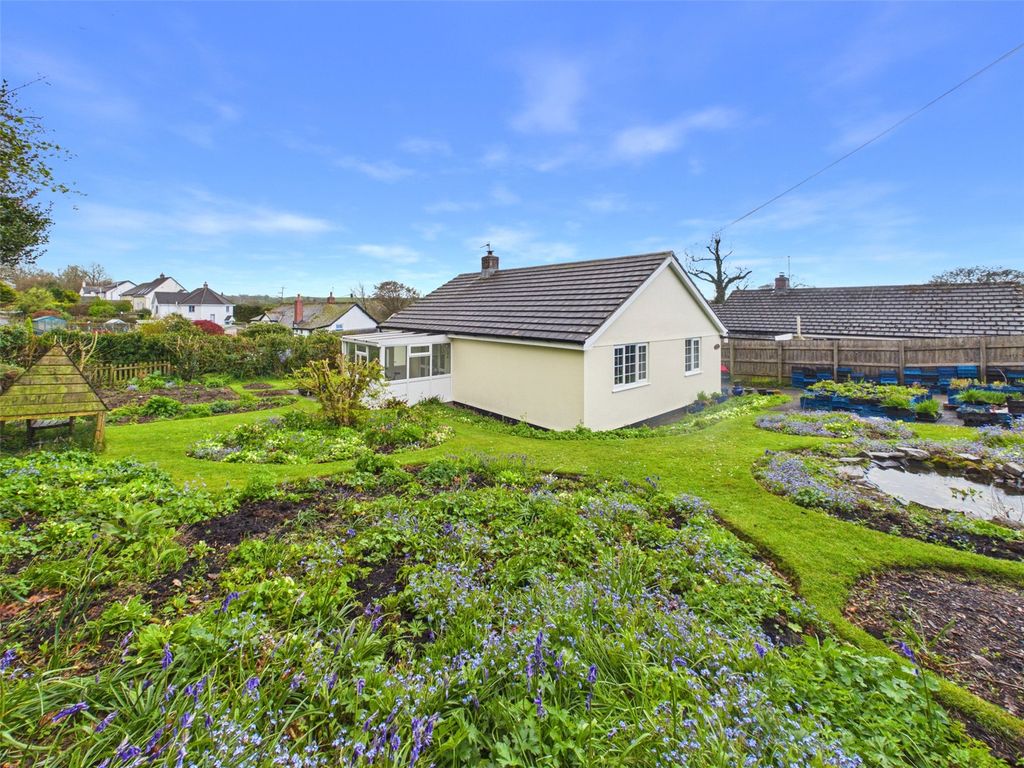 Property photo 2 of 13 Picture No. 15