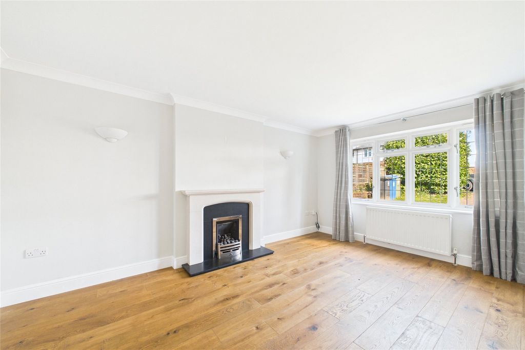 Property photo 3 of 16 Picture No. 29