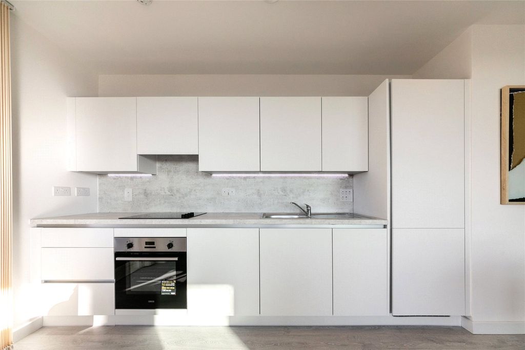 Property photo 3 of 8 Picture No. 08