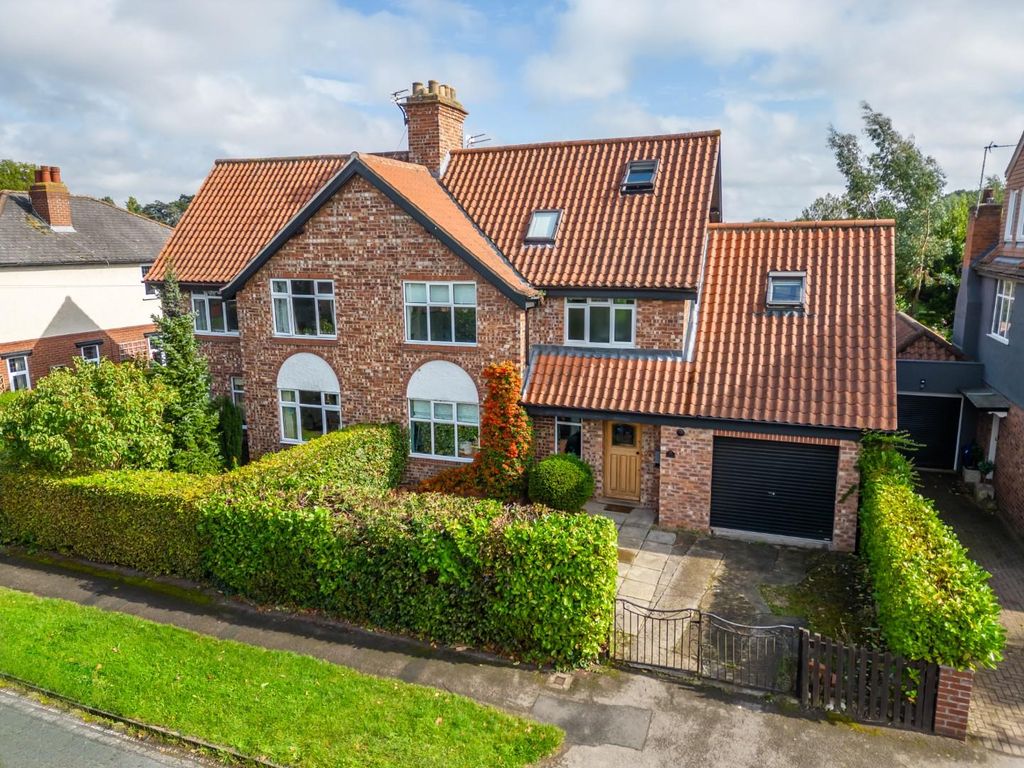 Property photo 1 of 16 M1