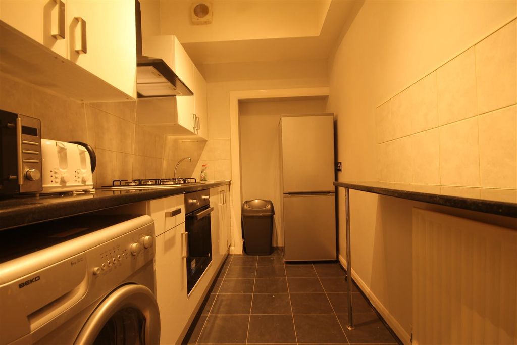 Property photo 3 of 7 3.Jpg