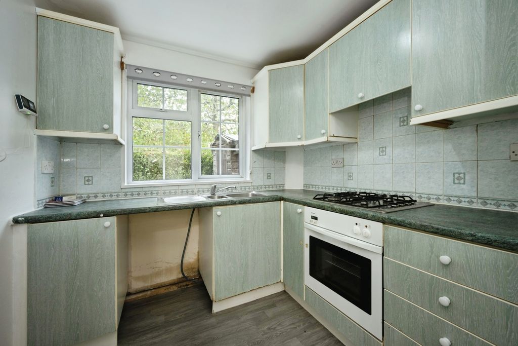 Property photo 2 of 15 Pbox-Img.Jpg