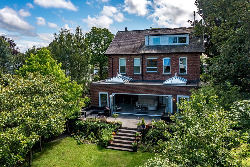 Property photo 1 of 63