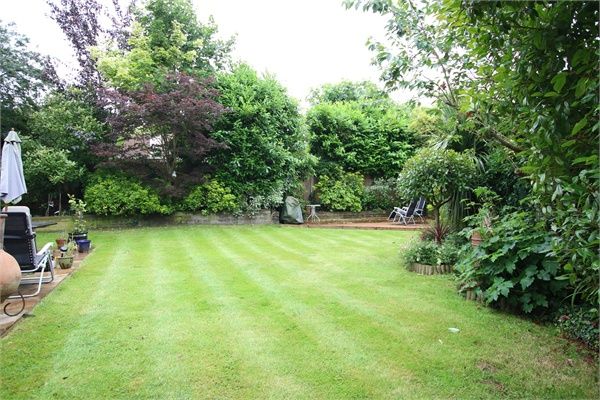 Property photo 3 of 10