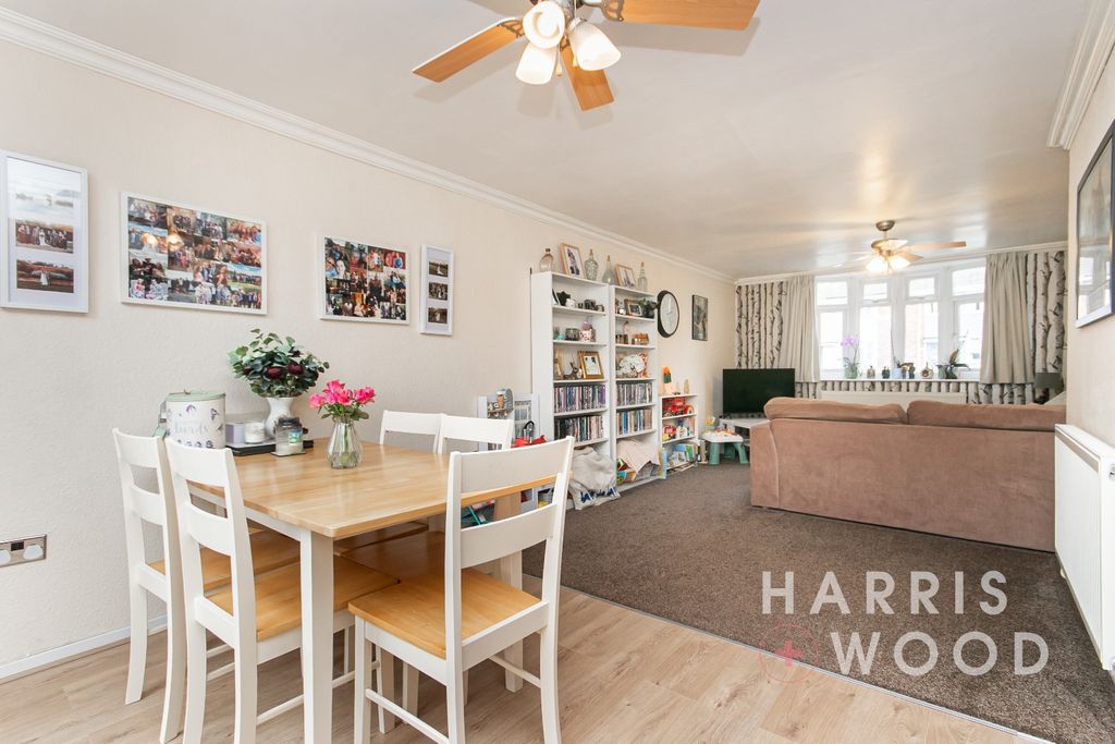 Property photo 3 of 20 4183426