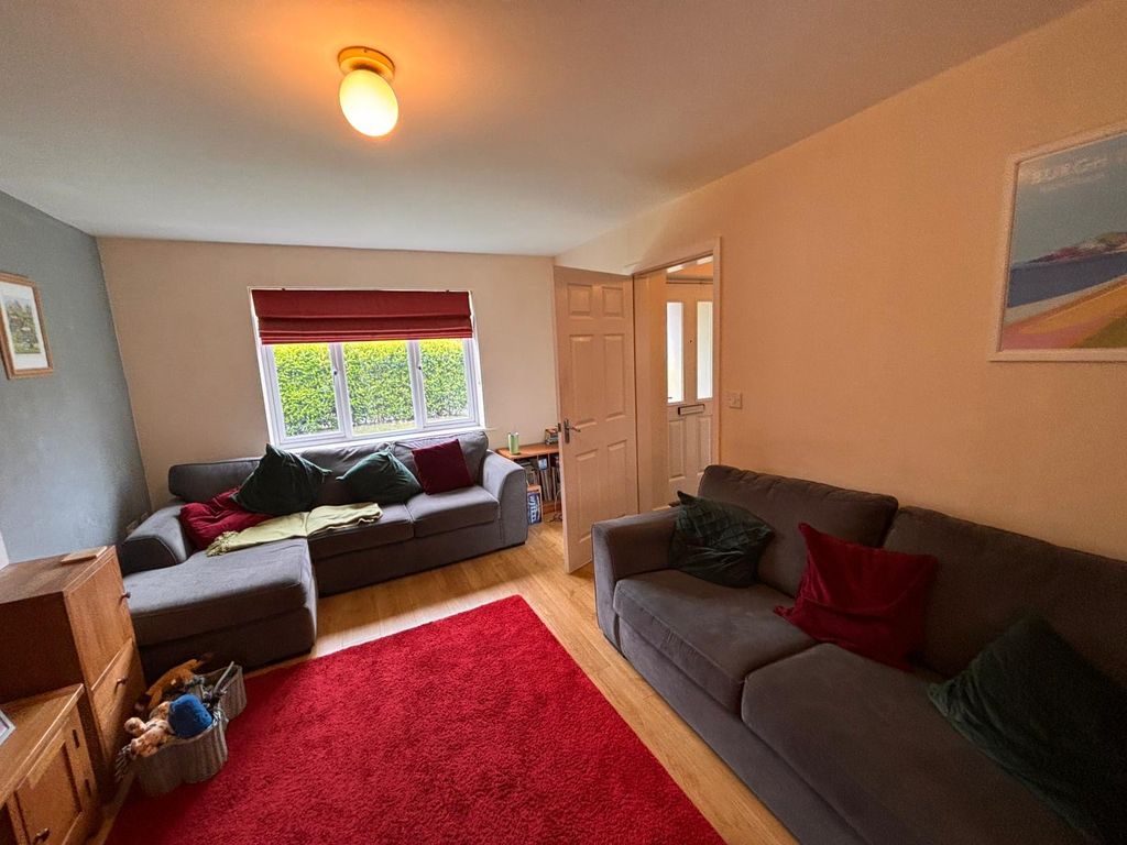 Property photo 2 of 23