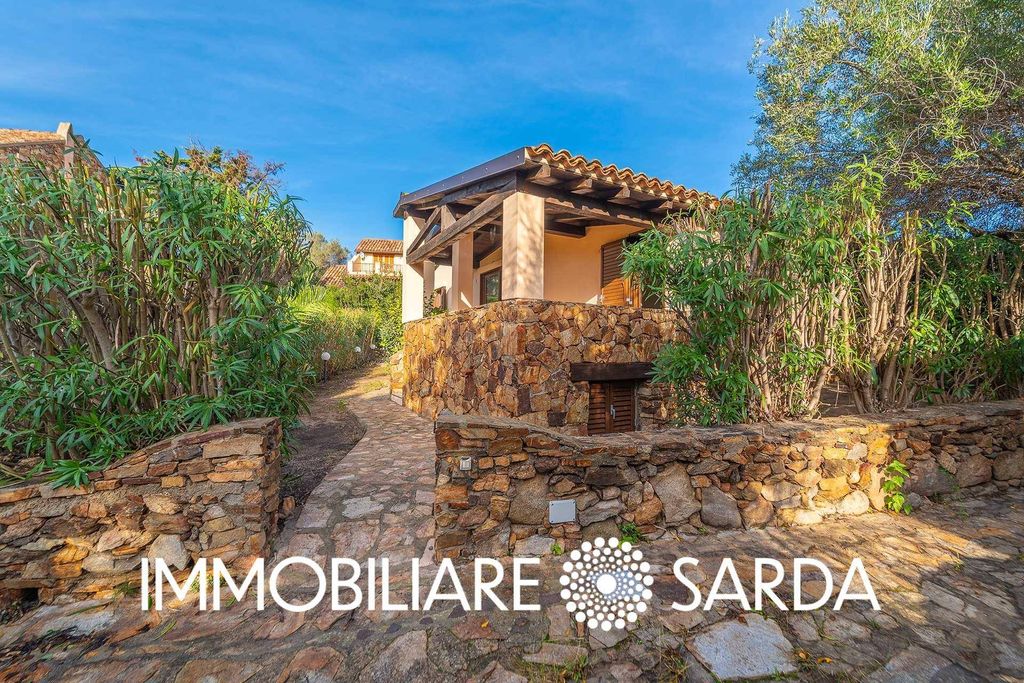 Property photo 2 of 40