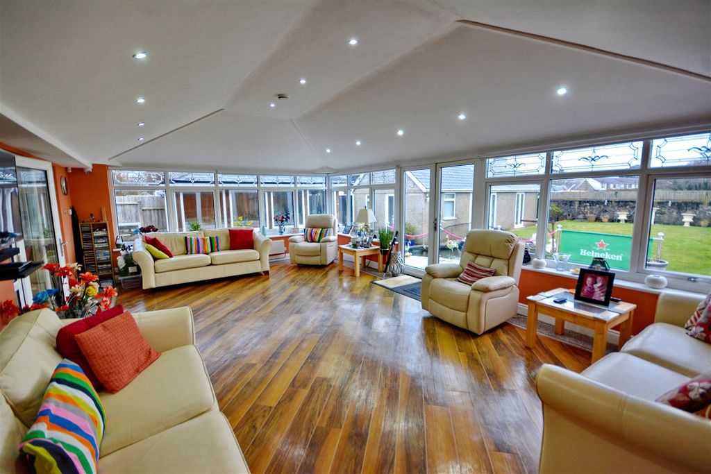 Additional image 13 of 4 bed detached bungalow for saleMorfa Bychan, Porthmadog, Gwynedd LL49